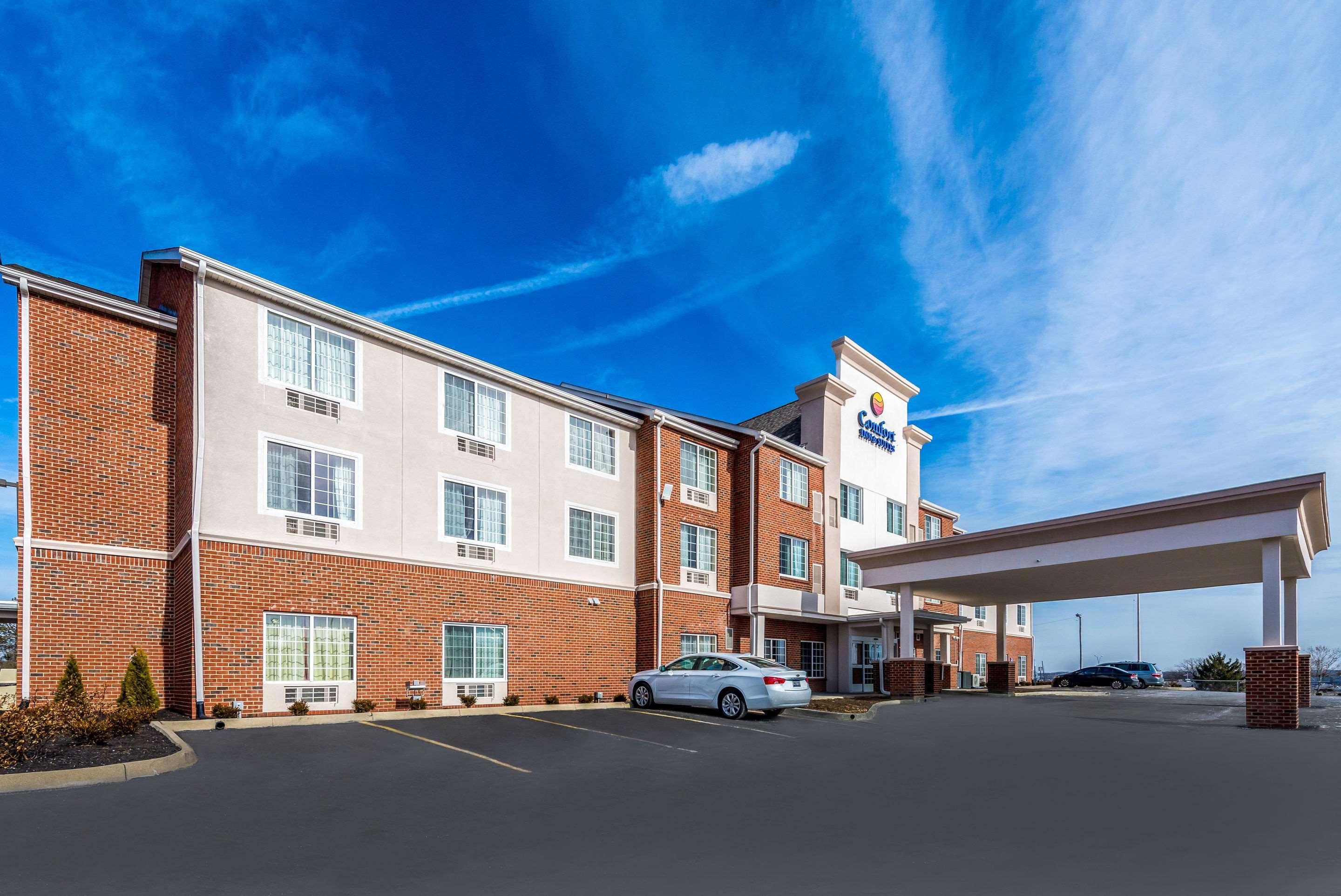 Comfort Inn & Suites Dayton North Exterior foto